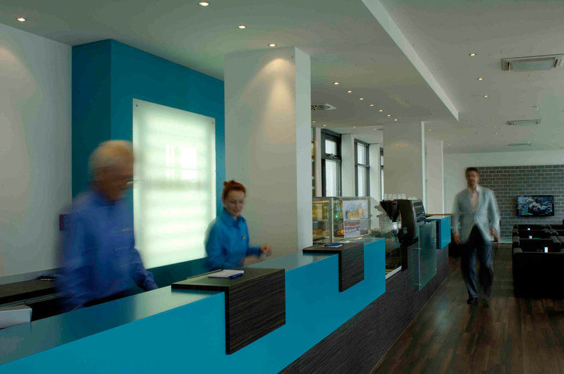 Motel One Nuernberg-Plaerrer Beltér fotó